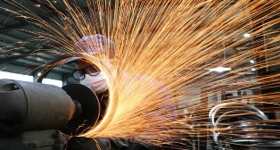 Produção da indústria brasileira caiu novamente, desta vez foi 1,8% de Maio para Junho.