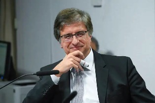Conselho do MPF decide se abre ou não investigação contra Paulo Gonet.