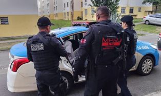 PMs foram denunciados por cobrar policiamento privilegiado no Rio de Janeiro.