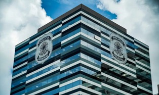 Diretores da Polícia Federal apoiam Andrei Rodrigues e colocam cargos à disposição. Que ótimo!
