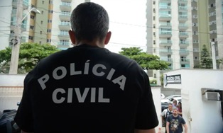 Polícia Civil investiga ligação de policiais com Facção criminosa.