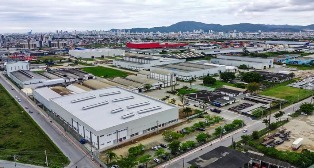 Governo Lula: Indústria aponta juros altos como principal barreira ao Crédito.