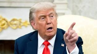 Presidente Donald Trump diz acompanhar de perto eleição brasileira e não declara apoio.