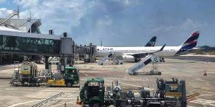 Governo Lula: Petrobras reajustou preço médio do Querosene de aviação em 11,76%.